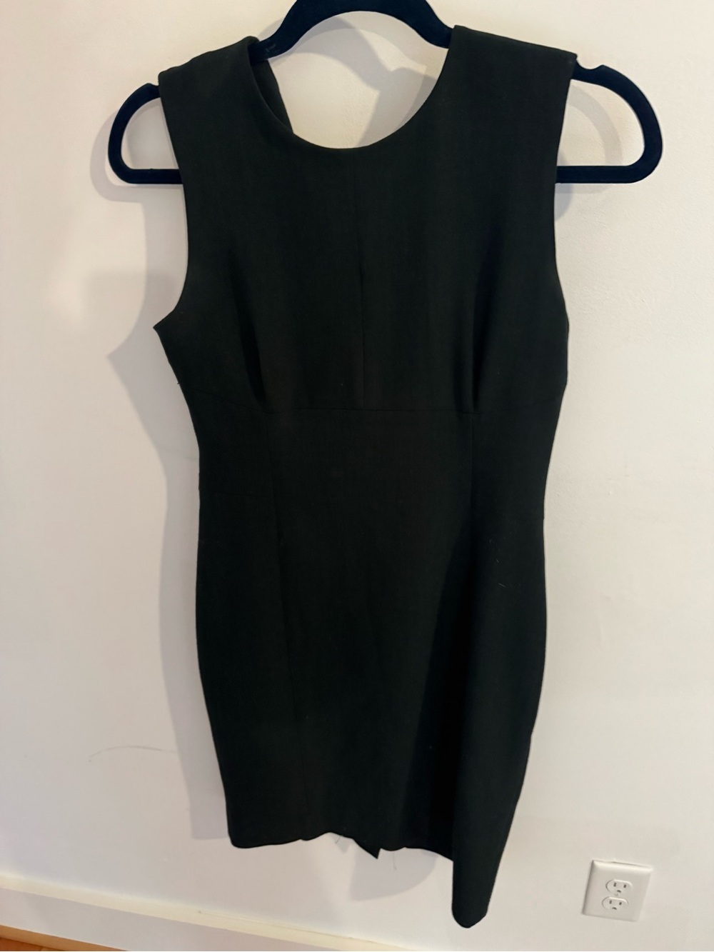 M.M. La Fleur: dark Green Sleeveless Sheath Dress
